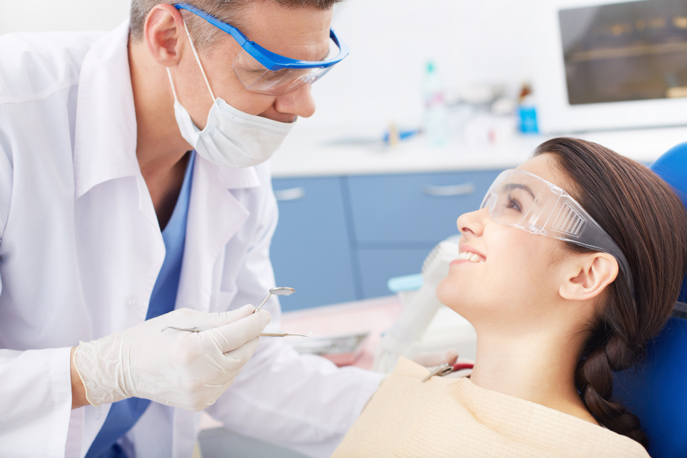 Warning signs that indicate you need to visit a dentist
